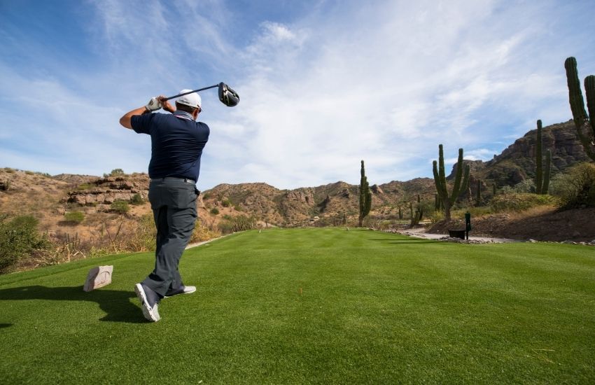 Tips for a Strong, Powerful, and Accurate Golf Swing